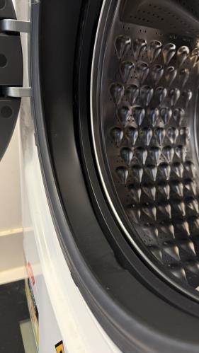 Second-hand Chiq 8.5kg / 8.5kg Washer-Dryer Combo - Photo 5)