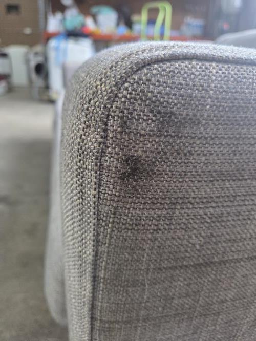Second-hand Three Seater Sofa - Photo 5)