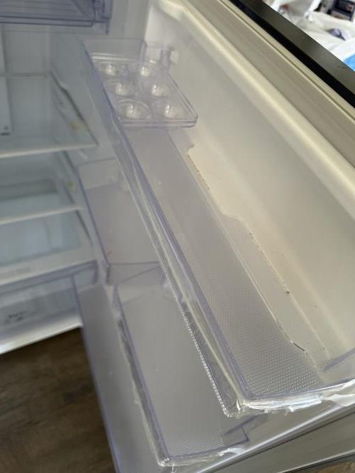 Second-hand Samsung 320L Top Mount Fridge - Photo 5)