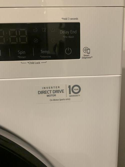 Second-hand LG 8kg Front Load Washing Machine - Photo 5)