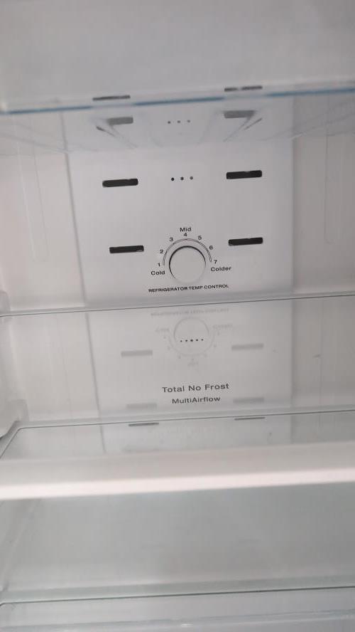 Second-hand Hisense 230L Top Mount Fridge - Photo 5)