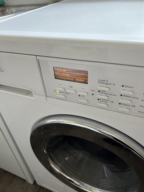 Second-hand Miele 5.5kg / 2.5kg Washer-Dryer Combo - Photo 6)