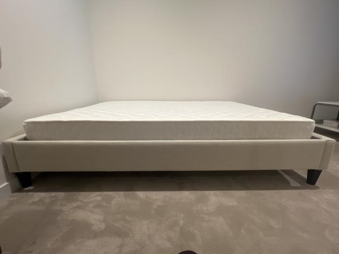 Second-hand Double Bed Frame - Photo 6)
