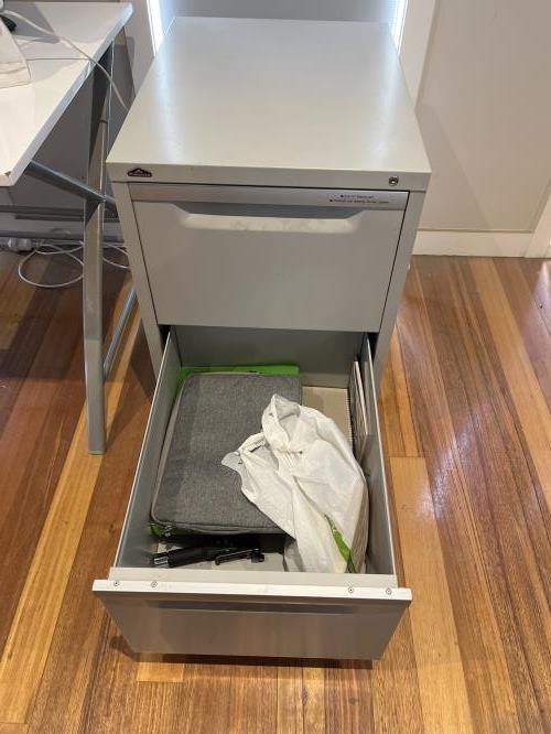 Second-hand Filing Cabinet - Photo 6)