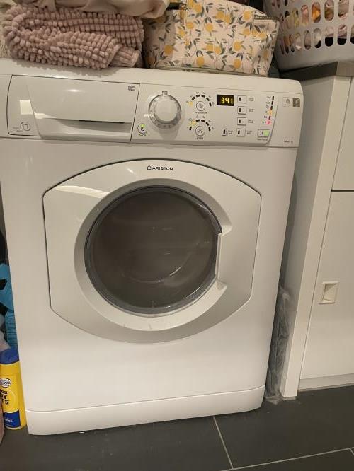 Second-hand Ariston 7.5kg / 4.5kg Washer-Dryer Combo - Photo 6)