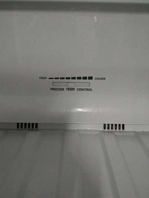 Second-hand Hisense 205L Top Mount Fridge - Photo 6)