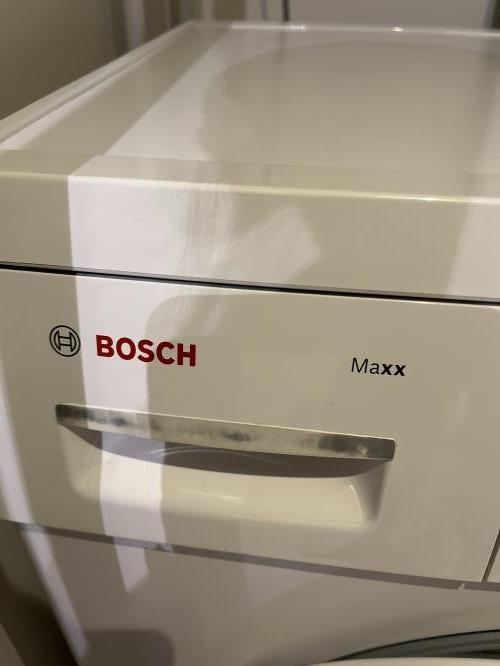 Second-hand Bosch 7kg Front Load Washing Machine - Photo 6)