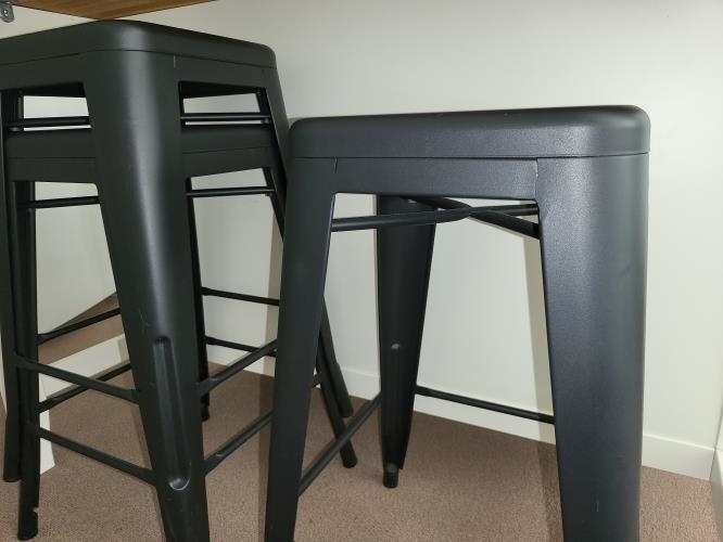 Second-hand Set of 3 Bar Stools - Photo 6)