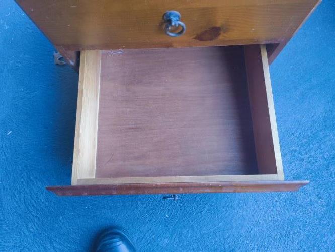 Second-hand Bedside Table - Photo 6)