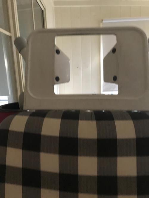 Second-hand Ironing Board - Photo 6)