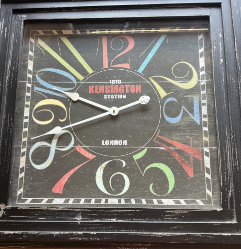 Second-hand Large Distressed Clock - Photo 6)