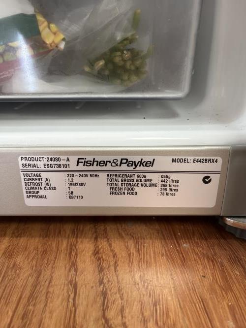 Second-hand Fisher & Paykel 442L Bottom Mount Fridge - Photo 6)