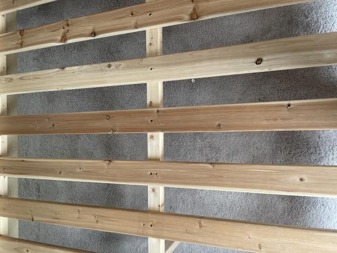 Second-hand Queen Size Bed Frame - Photo 6)
