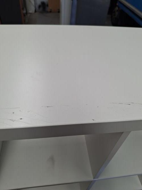 Second-hand IKEA KALLAX Shelf Unit - Photo 6)