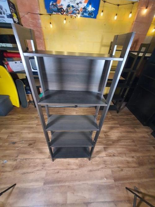 Second-hand IKEA Bookshelf - Photo 6)