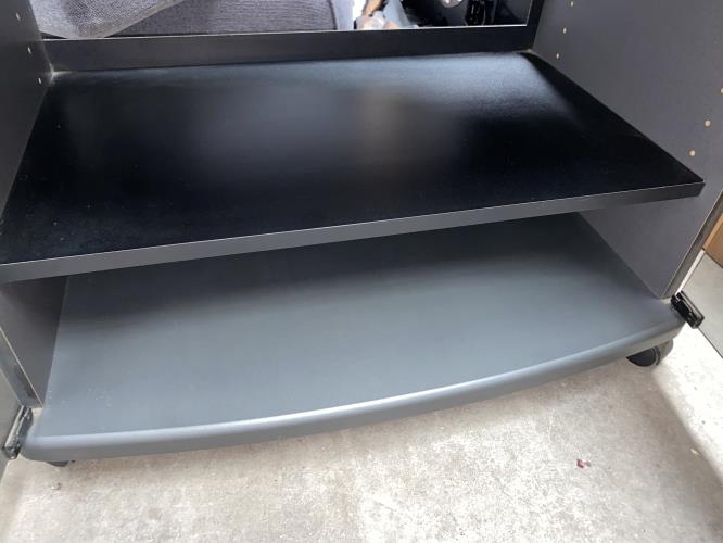 Second-hand TV Stand - Photo 6)