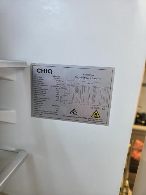 Second-hand Chiq 432L Top Mount Fridge - Photo 6)