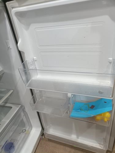 Second-hand Samsung 255L Top Mount Fridge - Photo 6)