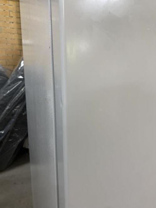 Second-hand Chiq 202L Top Mount Fridge - Photo 6)