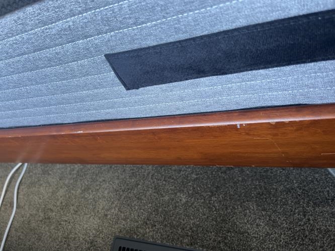 Second-hand Queen Size Bed Frame - Photo 6)