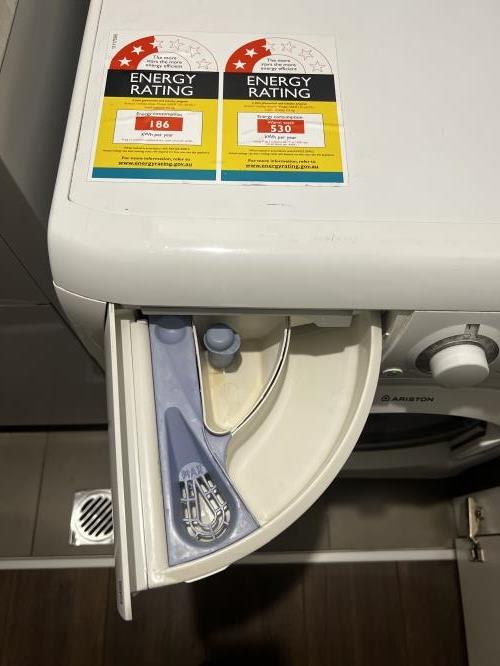 Second-hand Ariston 7.5kg / 4.5kg Washer-Dryer Combo - Photo 6)