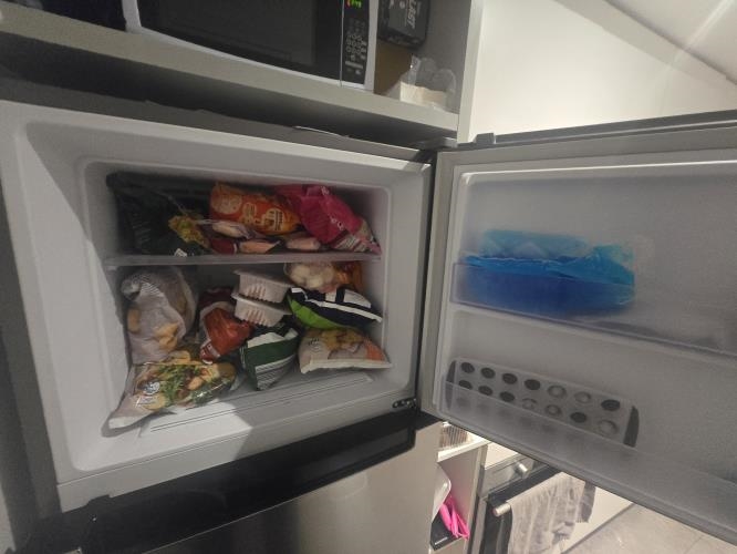 Second-hand Samsung 400L Top Mount Fridge - Photo 6)