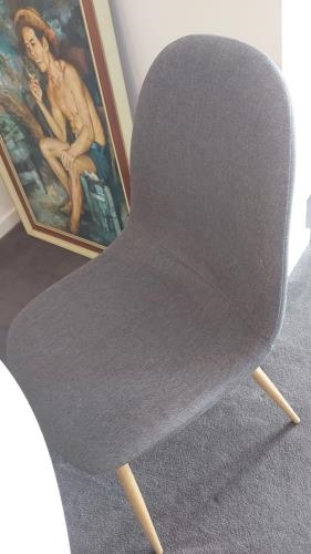 Second-hand Dining Table with 4 Chairs - Photo 6)