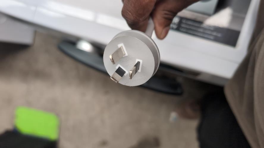 Second-hand Hisense 8kg Front Load Washing Machine - Photo 6)