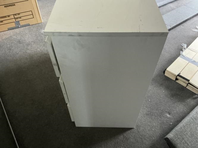 Second-hand Chest of 3 Drawers - Photo 6)