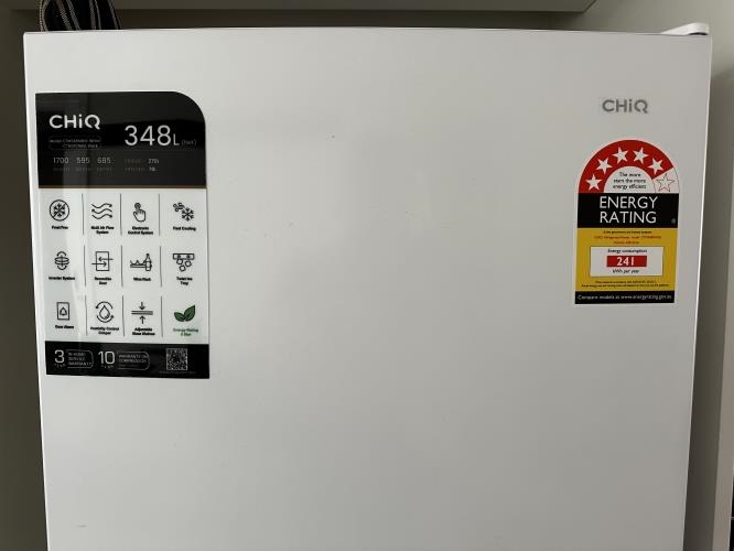 Second-hand Chiq 348L Top Mount Fridge - Photo 6)