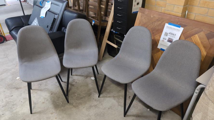 Second-hand Dining Table with 4 Chairs - Photo 6)