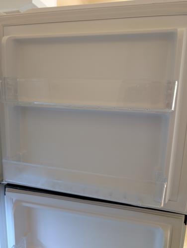 Second-hand Hisense 205L Top Mount Fridge - Photo 6)
