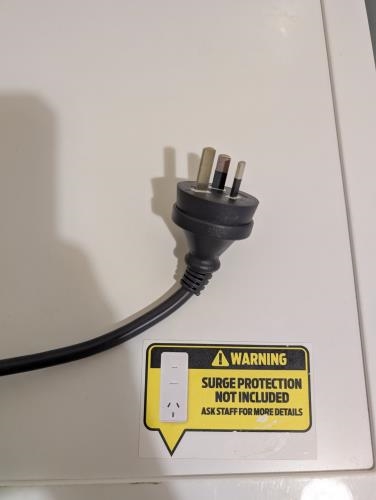 Second-hand Haier 7.5kg Front Load Washing Machine - Photo 6)