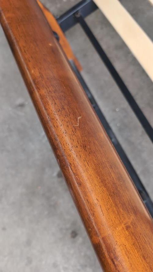 Second-hand Queen Size Bed Frame - Photo 6)