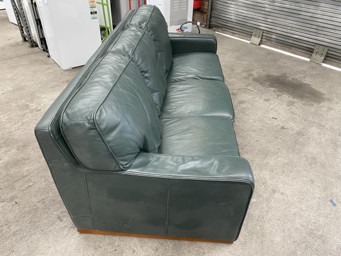 Second-hand Sofa - Photo 6)