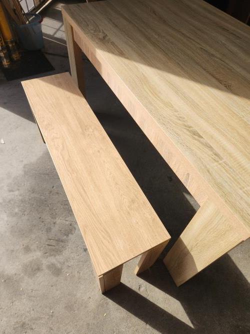 Second-hand Dining Table with 2 Bench Seats - Photo 6)