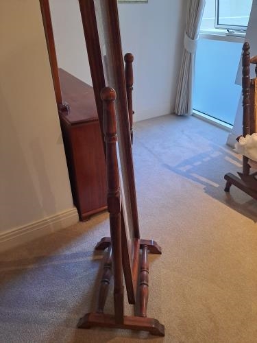 Second-hand Mirror - Photo 6)