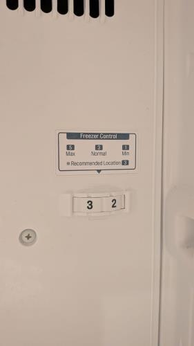 Second-hand Samsung 332L Top Mount Fridge - Photo 6)