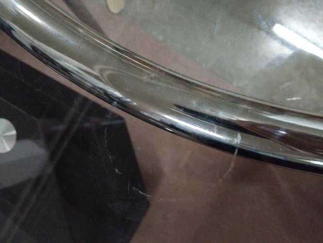 Second-hand Dining Table with 4 Chairs - Photo 6)