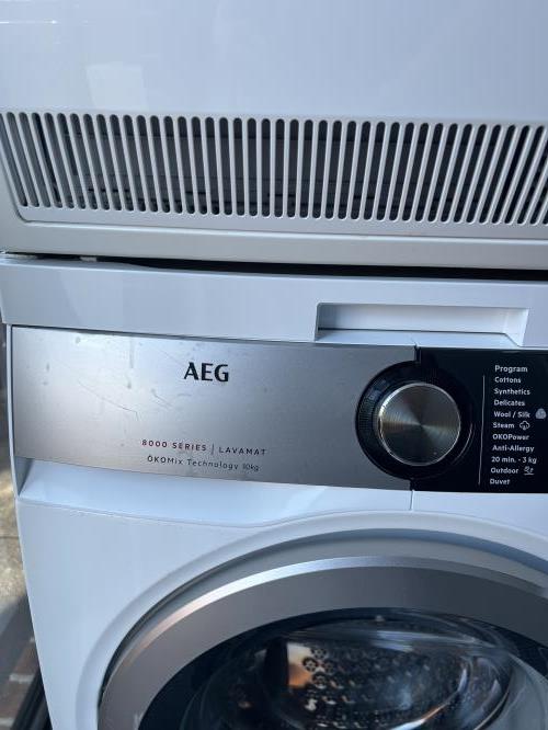 Second-hand AEG 10kg Front Load Washing Machine - Photo 6)