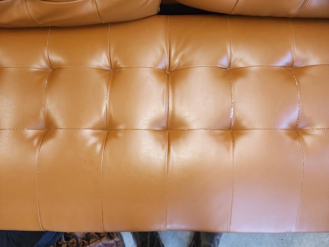 Second-hand Sofa - Photo 6)