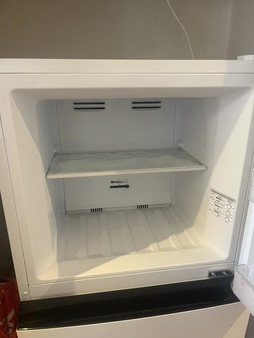 Second-hand Hisense 205L Top Mount Fridge - Photo 6)