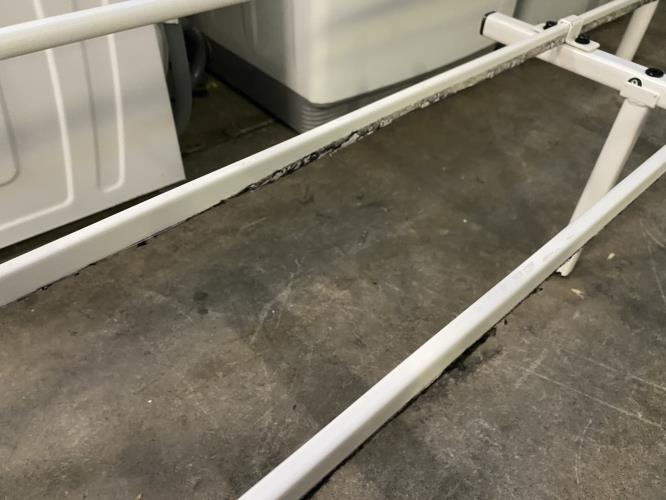 Second-hand Queen Size Bed Frame - Photo 6)