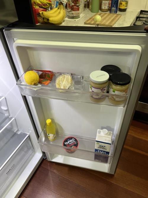 Second-hand LG 243L Top Mount Fridge - Photo 6)