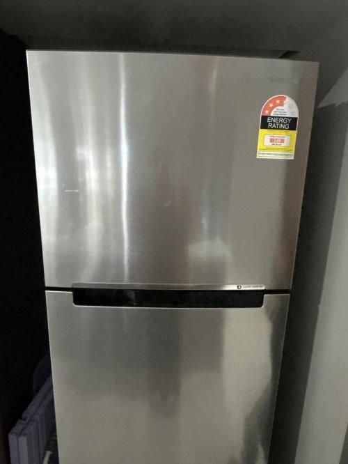 Second-hand Samsung 400L Top Mount Fridge - Photo 6)