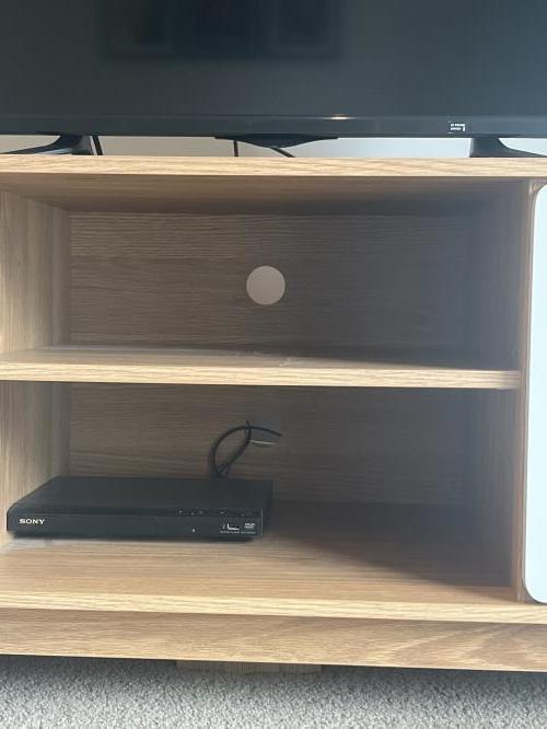 Second-hand Entertainment Unit - Photo 6)