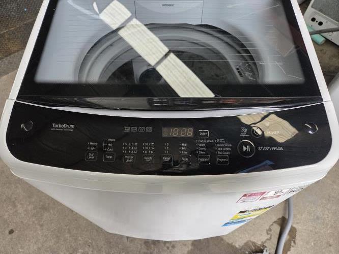 Second-hand LG 6.5kg Top Load Washing Machine - Photo 6)