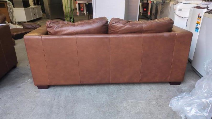 Second-hand Sofa - Photo 6)