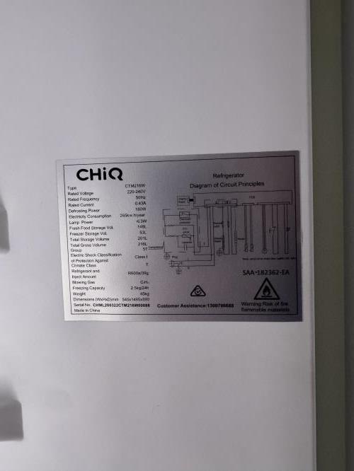 Second-hand Chiq 216L Top Mount Fridge - Photo 6)