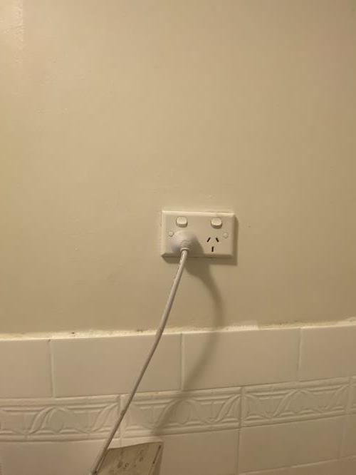 Second-hand LG 7kg / 4kg Washer-Dryer Combo - Photo 6)